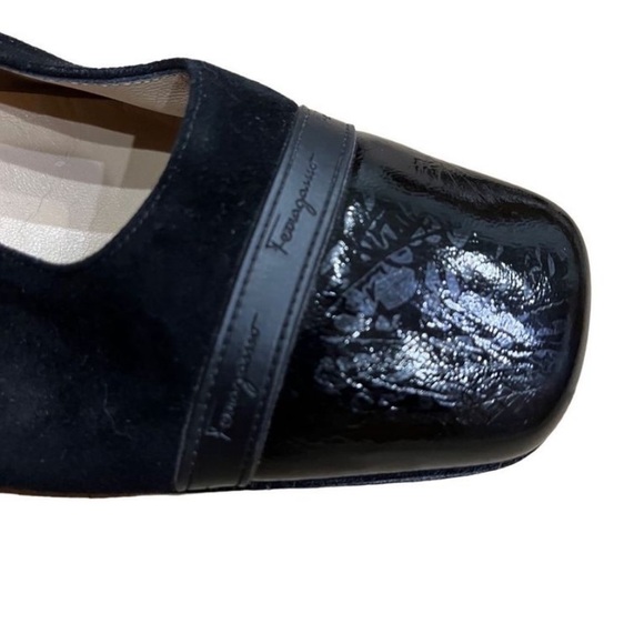 Salvatore Ferragamo Black Flats - Picture 6 of 7